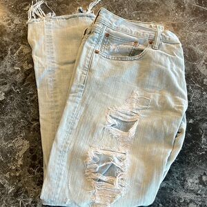 American eagle slim straight distressed men’s jeans